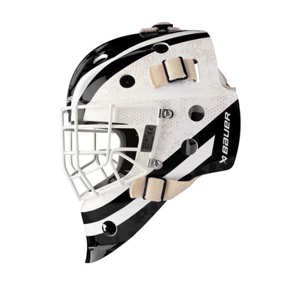 A photo of the BAUER 930 Decal Goal Mask in colour white and black.