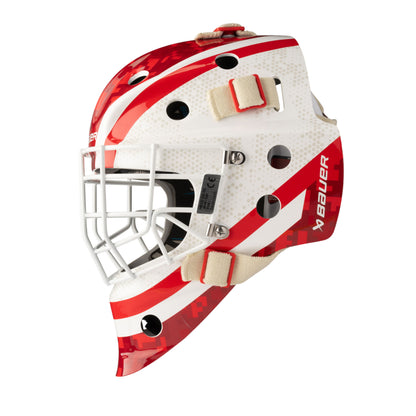 A photo of the BAUER 930 Decal Goal Mask in colour white and red.