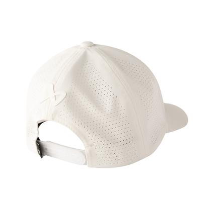A photo of the Bauer Performance Senior Snapback Hat in colour white.
