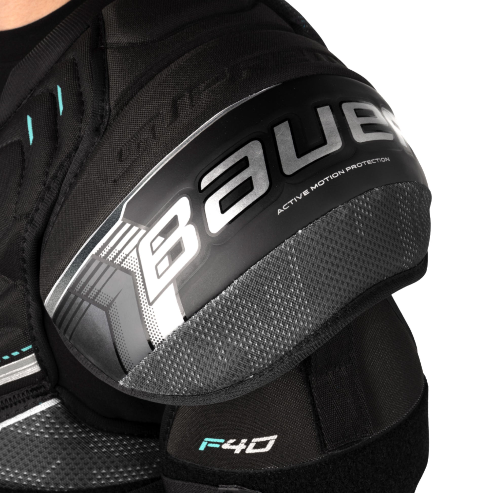 A photo of the Bauer Supreme F40 Senior Shoulder Pads in colour black.