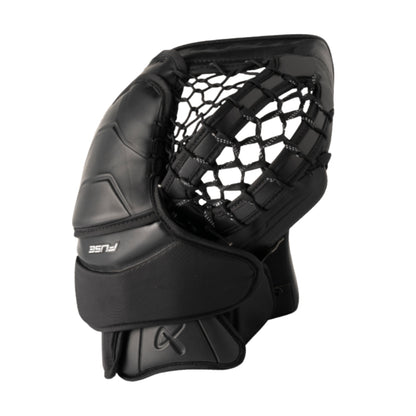 A photo of the Bauer Supreme Fuse Senior Goalie Catcher in colour black.