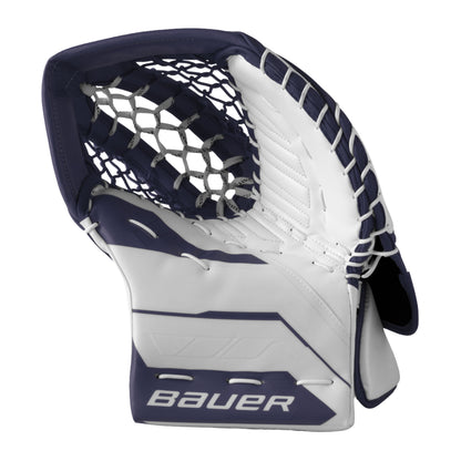 A photo of the Bauer Supreme Fuse Senior Goalie Catcher in colour white and navy.