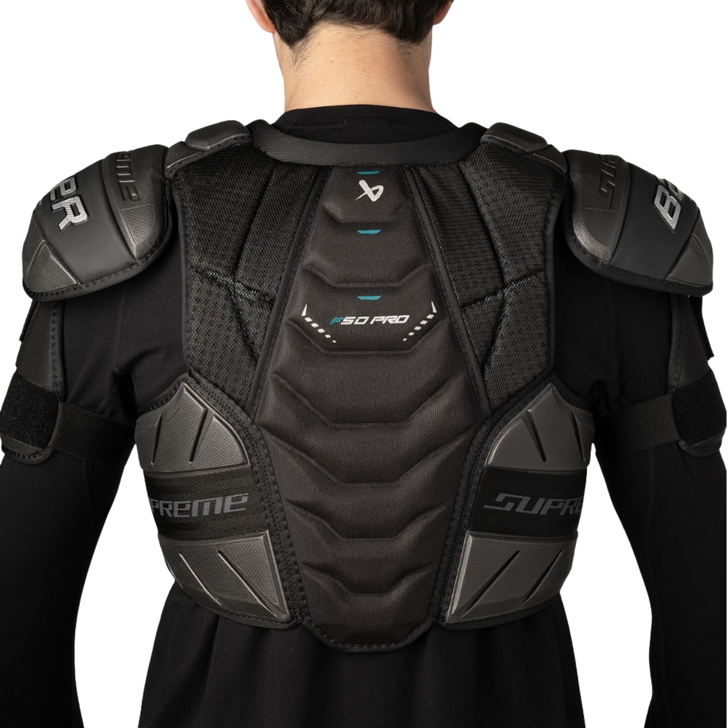 A photo of the Bauer Supreme Fuse Shoulder Pads in colour black and blue.