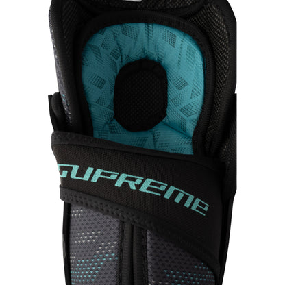 A photo of the Bauer Supreme Fuse Youth Shin Guard in colour black and blue.