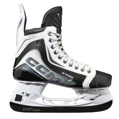 A photo of the CCM Jetspeed FT8 Pro White Edition Senior Hockey Skates in colours black and white. The skate uses an XS SpeedBlade holder in colour white, and a black Step Blacksteel blade.