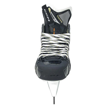 A photo of the CCM Tacks AS-V Pro Senior Hockey Skates 2022 edition with Step Blacksteel in colour black and yellow, front view.
