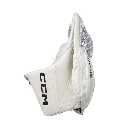 A photo of the CCM Tacks Senior Goalie Catcher (2026) in colour white.