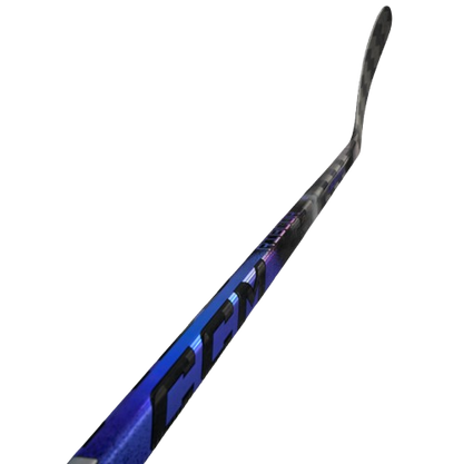 A photo of the CCM Ribcor Trigger 10 Pro Hockey Stick in colour black and purple.