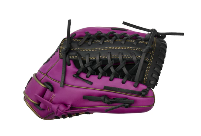 A photo of the Mizuno MVP Prime 12.5" Fielders Fastpitch Glove. Side of RHT glove in colour purple.