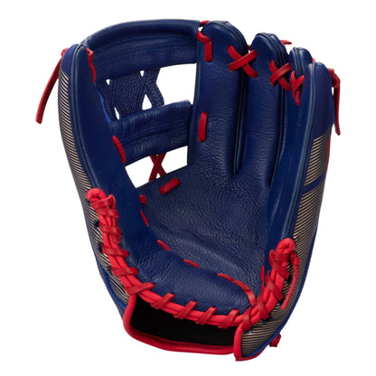 A photo of the Nike Vapor FM Baseball Glove in colour blue and red.