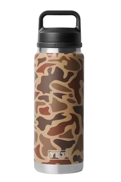 A photo of the Yeti Rambler 26oz Bottle w/ Chug Cap in colour wetlands camo.