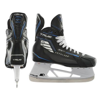 A photo of the True Hockey Catalyst 3X6 Hockey Skates (2026) in colouir black and blue with white laces and a silver TRUE logo.