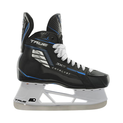 A photo of the True Hockey Catalyst 3X6 Hockey Skates (2026) in colouir black and blue with white laces and a silver TRUE logo.