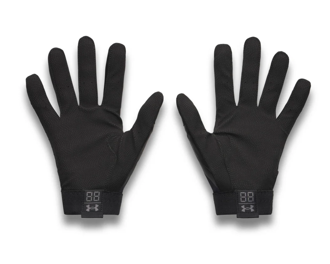 A photo of the Under Armour Clean Up Men's Baseball Batting Gloves in colour black palm