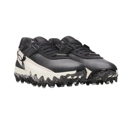 A photo of the Under Armour Harper 10 Pro TPU Men's Baseball Cleats in colour white and black.