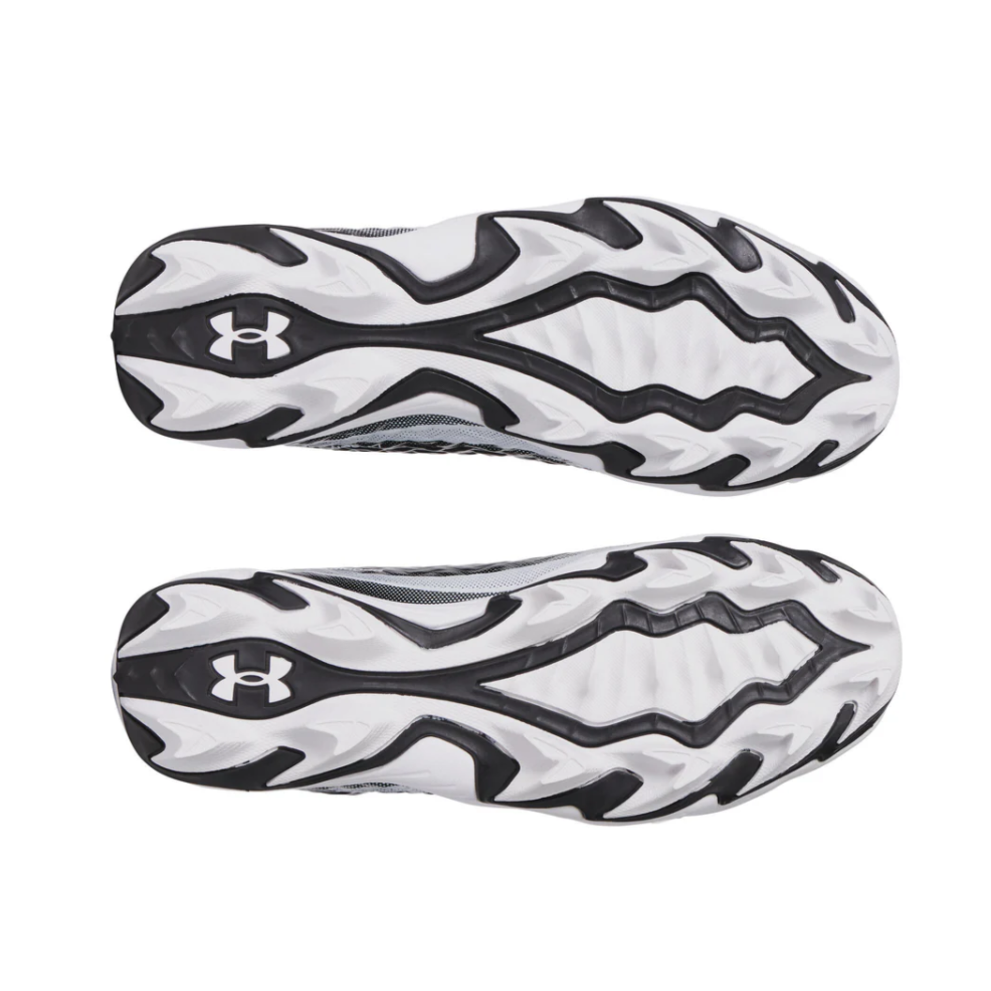 A photo of the Under Armour UA Spotlight Hammer Football Cleats in colour black and white.