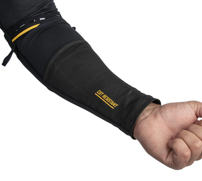 A photo of the Warroad Tilo Pro Stock Padloc Hockey Baselayer Top in colour black.