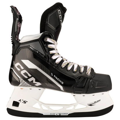 A photo of the CCM Tacks Vector Plus Senior Hockey Skates (2022) with STEP XS1 Blacksteel - Source Exclusive in colour black with blacksteel blades side view.